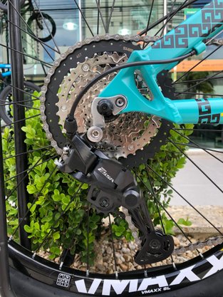 Bicicleta Freeride Vikingx Tuff-30 Aro 26 Shimano Essa 8V
