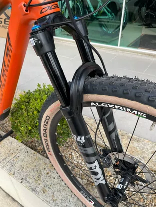 Bicicleta Oggi Cattura Pro Seminova 2023 Full Suspension Carbono Cambio Xt