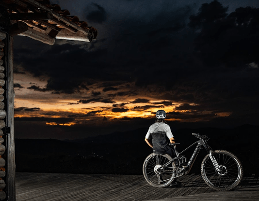 Bicicleta Eletrica Sense Exalt E-Trail Evo Shimano Xt 12 Velocidades Freios Shimano Slx