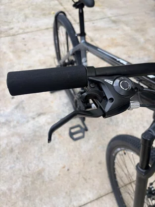 Bicicleta Veloforce Aro 29 Câmbios Shimano 21V Freio A Disco