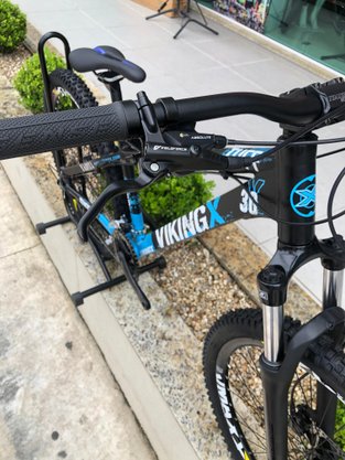 Bicicleta Freeride Vikingx Tuff-30 Aro 26 21V Freios Hidraulicos