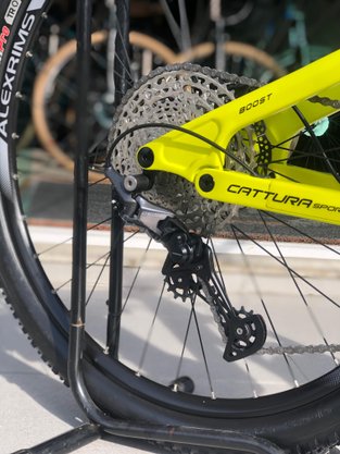 Oggi Cattura Sport Full Suspension Carbono 2021