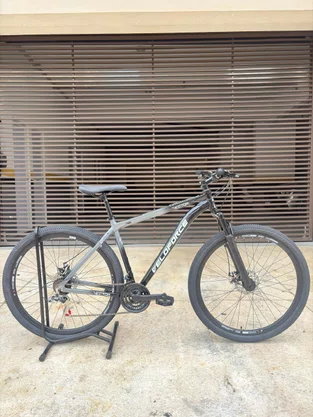 Bicicleta Veloforce Aro 29 Câmbios Shimano 21V Freio A Disco