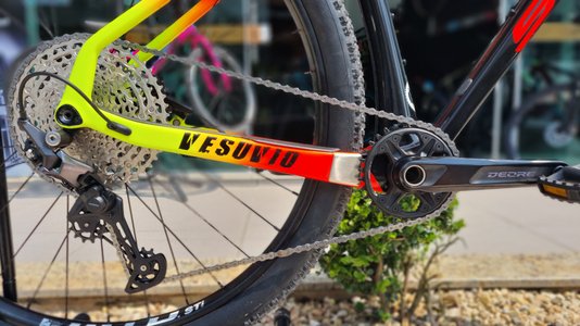 Bicicleta Vesuvio Carbono Seminova Shimano Deore 1X12