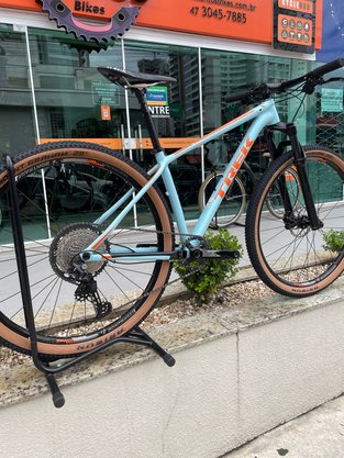 Bicicleta Trek Super Fly 7 Seminova Shimano Deore 12 Velocidades 17