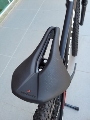 Bicicleta Absolute Nero Aro 29 - 12V