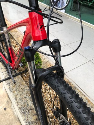 Bicicleta Tsw Jump Plus Sr Alumínio Aro 29 Freios Shimano Hidráulico Rockshox