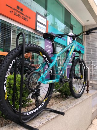 Bicicleta Freeride Vikingx Tuff-30 Aro 26 Shimano Essa 8V