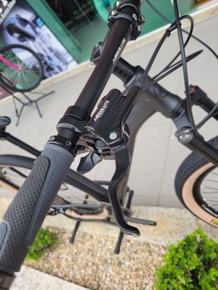 Bicicleta Absolute Nero 1X12 Freios Hidráulicos 17