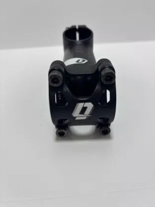Mesa Controltech Cls Preta/Branca 100Mm X 31.8Mm -17 Graus