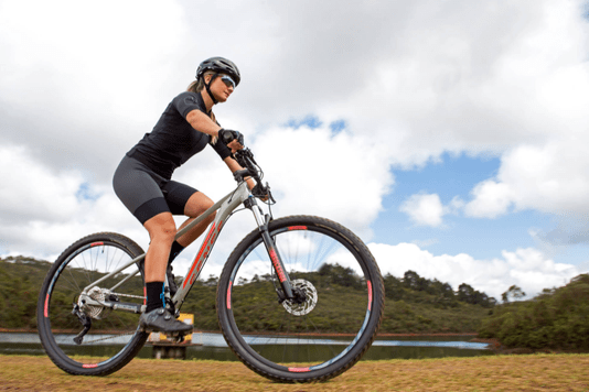 Bicicleta Aro 29 Sense Intensa Evo Shimano Deore 20 Velocidades Freios Shimano Hidraúlico
