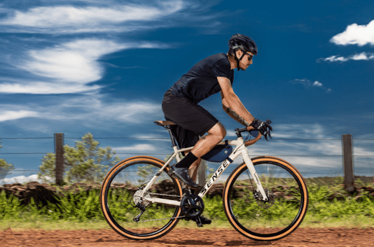 Bicicleta 700C Sense Versa Comp Shimano Sora 18 Velocidades Freios Shimano Mecânico