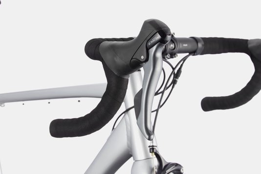 Bicicleta Cannondale Speed Caad Optimo 4