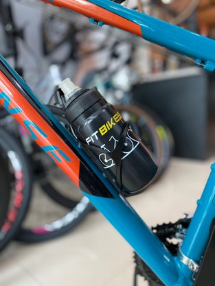 Garrafa De Ciclismo Fit Bike Bico Inteligente Preta 560Ml