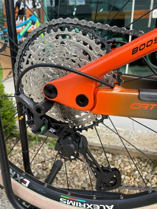 Bicicleta Oggi Cattura Pro Seminova 2023 Full Suspension Carbono Cambio Xt