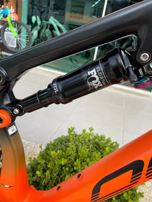 Bicicleta Oggi Cattura Pro Seminova 2023 Full Suspension Carbono Cambio Xt