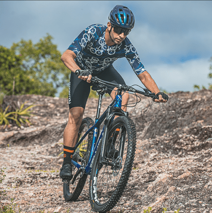 Bicicleta Em Carbono Audax Auge 555 Shimano Deore 12 V Freios Hidráulicos