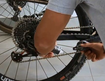 Lubrificante De Cera Para Corrente S-Wax Tres Grafeno