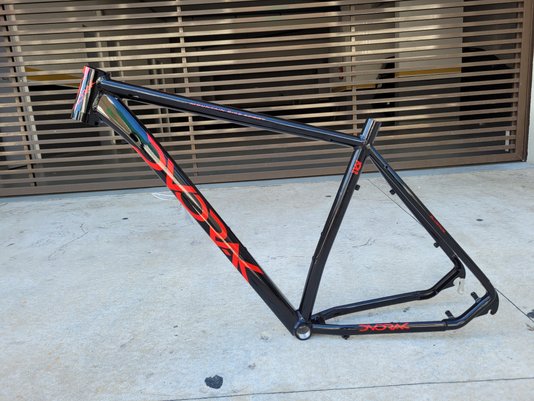 Quadro Mtb Dvorak Aluminio Preto/Vermelho