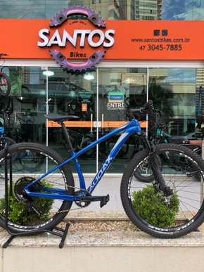 Bicicleta Em Carbono Audax Auge 555 Shimano Deore 12 V Freios Hidráulicos