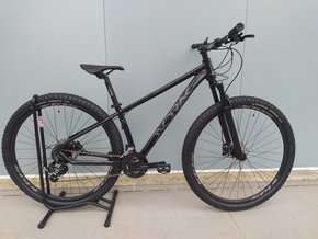 Bicicleta Dvorak One Alumínio Aro 29 Freios À Disco Hidráulicos 21V